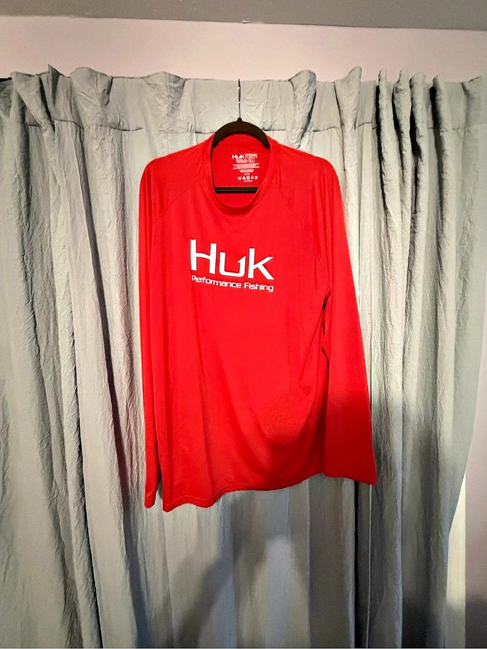 Huk Performance Fabrics Long Sleeve Fishing Shirt Red XL